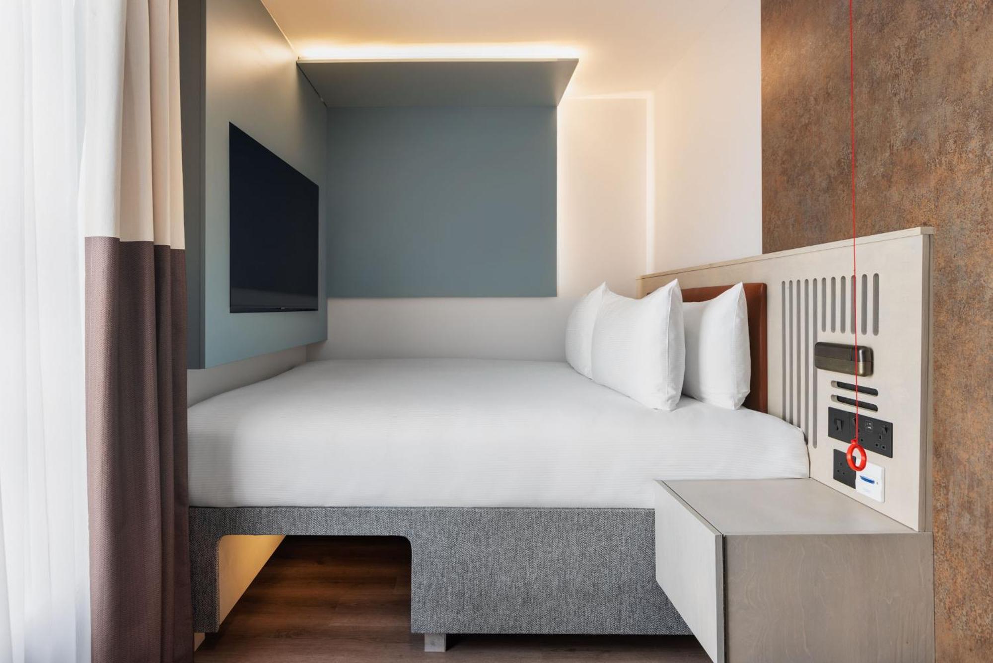 Spark By Hilton London Romford Exteriér fotografie