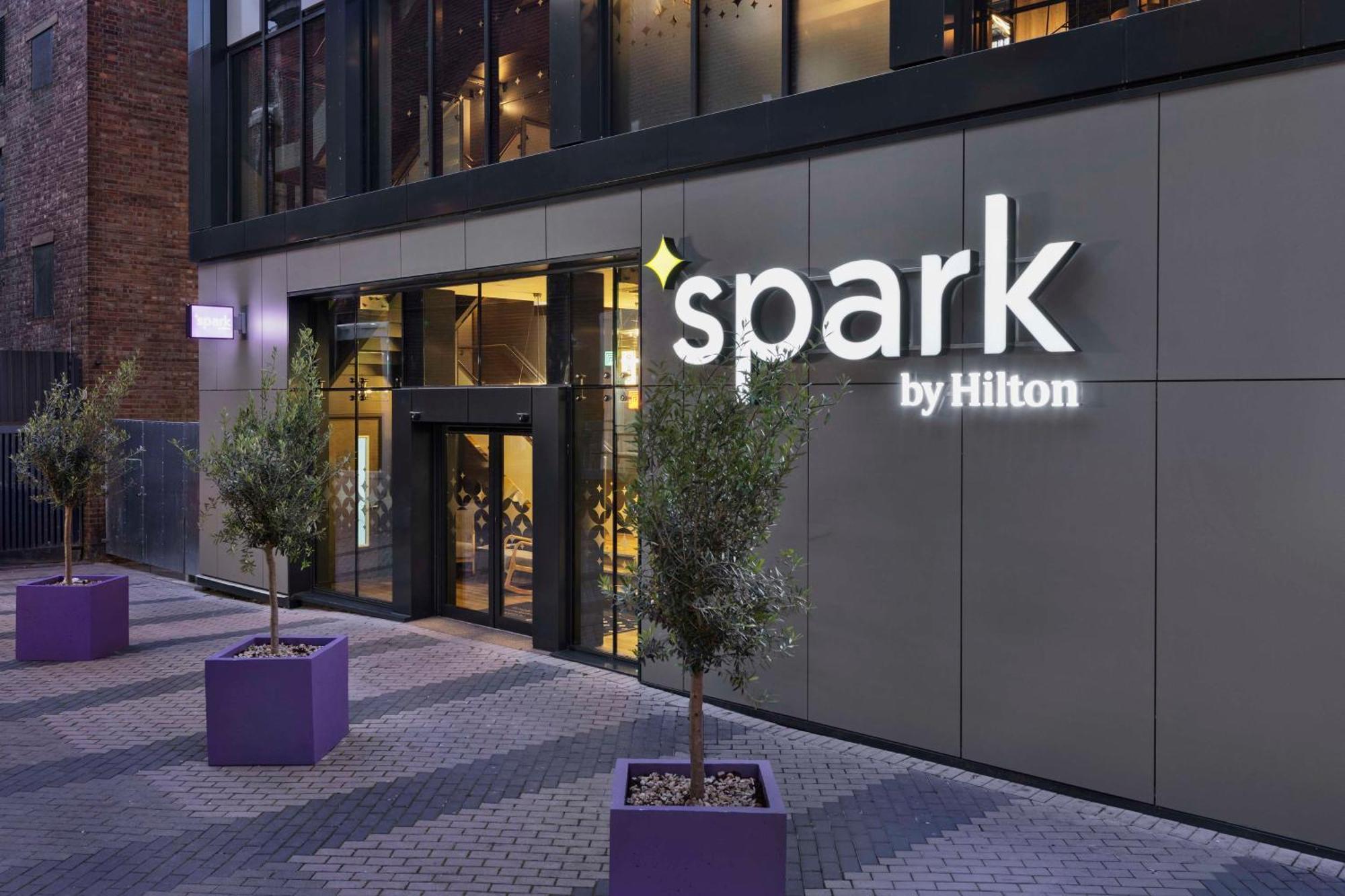 Spark By Hilton London Romford Exteriér fotografie