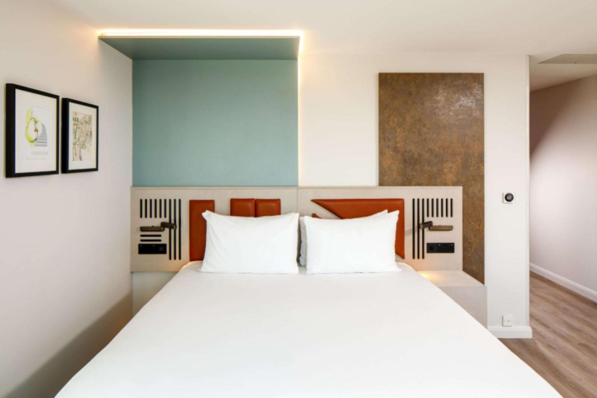 Spark By Hilton London Romford Exteriér fotografie